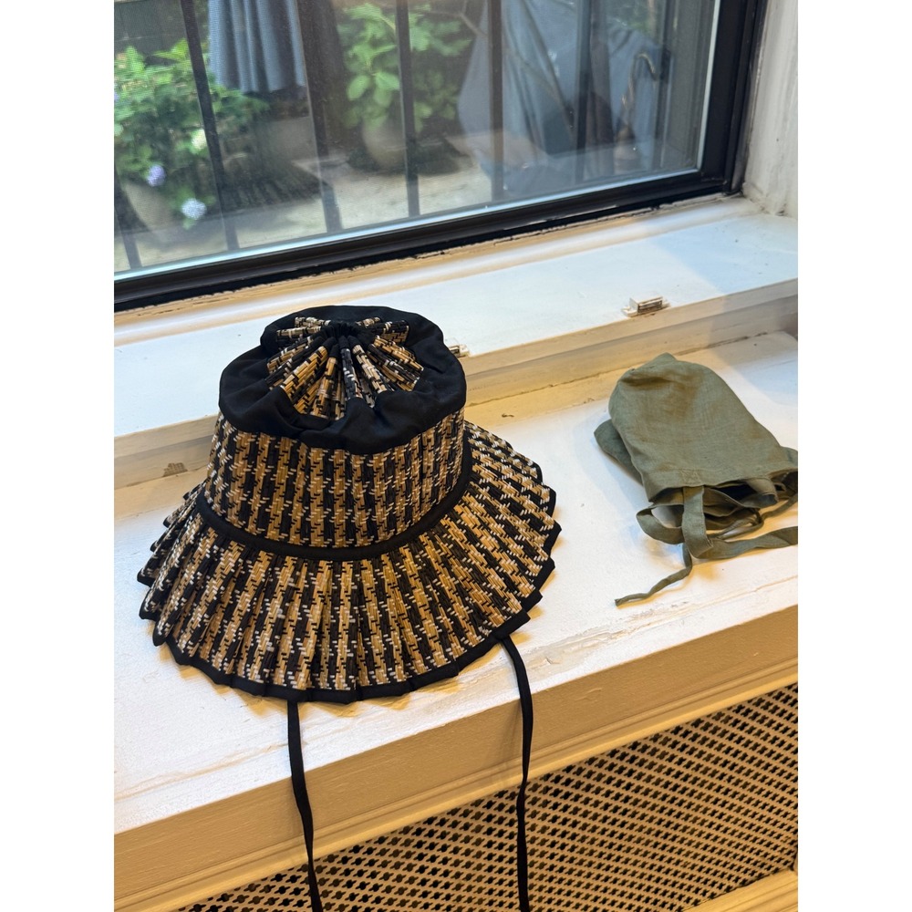 Lorna Murray Black Tan Woven Pleated Sun Hat Small Handmade Travel Bag